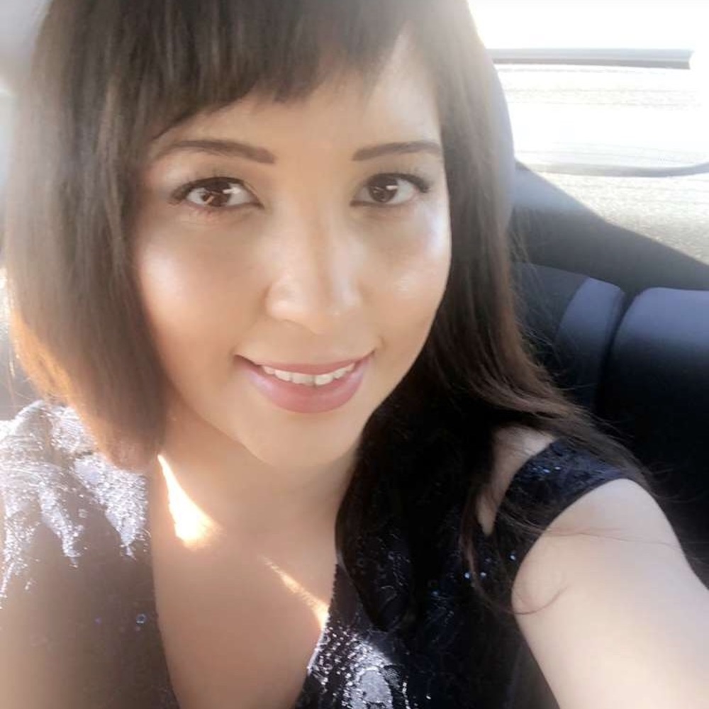 Meet your Posher, Angelna